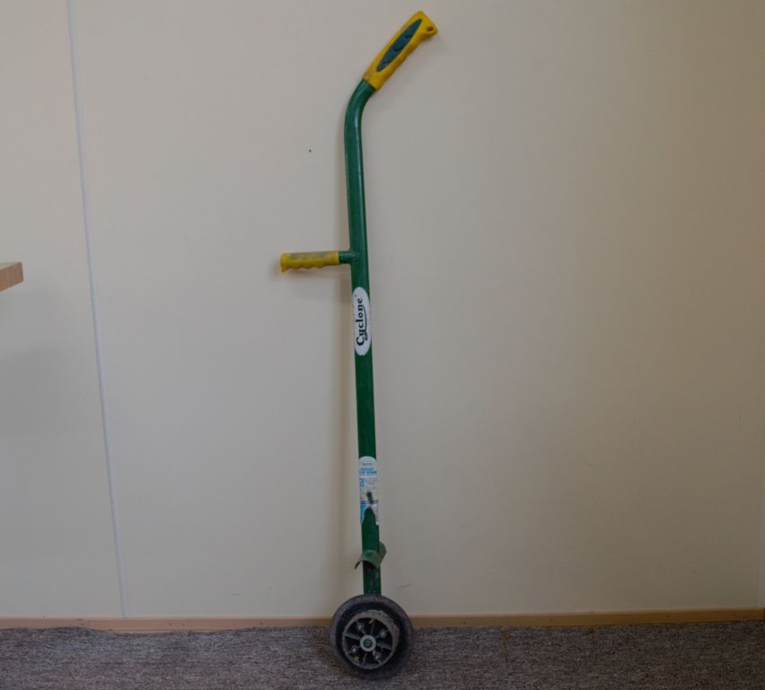 Community Toolbox Canberra Rotary Turf Edger